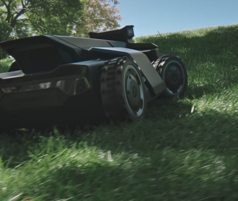 AWD-robotmaaiers voor steile hellingen.